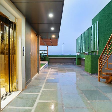 Hotel View - A Boutique Hotel Nova Deli Exterior foto